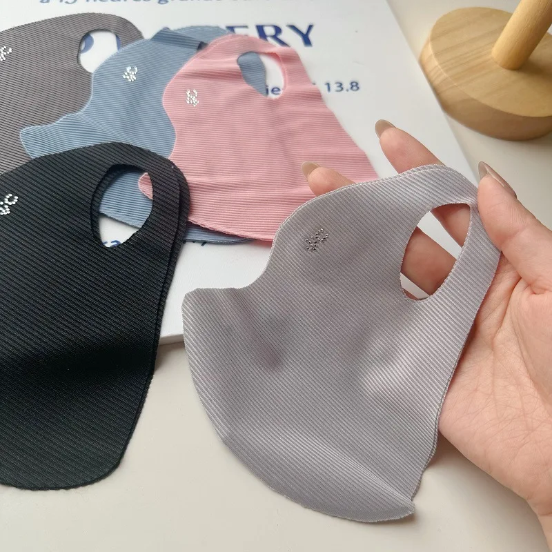 Mascarilla de Seda Helada con  - Surgical Mask reseña y precio